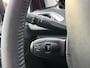 Peugeot 2008 1.2 PureTech Signature Navi,Apple Carplay,Airco,Cruise,Trekhaak,PDC,Distributie riem v.v. 2025,APK tot 03-2027