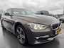 BMW 3-Serie 320i High Executive CarPlay Leer Cruise Navi Nette Auto