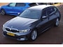 BMW 3-Serie Touring 330e Business Edition Plus 292PK / 1EIG / ORIG-NL / Camera / Leder / Stoel-verw. / Keyless / = RIJKLAAR =TOP!!