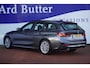 BMW 3-Serie Touring 330e Business Edition Plus 292PK / 1EIG / ORIG-NL / Camera / Leder / Stoel-verw. / Keyless / = RIJKLAAR =TOP!!
