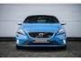 Volvo V40 1.6 D2 R-Design | Panodak | Xenon | Leder | Trekhaak | Cruise | Climate | 18 inch | NL Auto |
