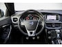 Volvo V40 1.6 D2 R-Design | Panodak | Xenon | Leder | Trekhaak | Cruise | Climate | 18 inch | NL Auto |