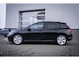 Volkswagen Golf Life Edition eHybrid | 'App-Connect' draadloze smartphone integratie | Achterbank in ongelijke delen neerklapbaar incl. middenarmsteun en doorlaadmogelijkheid | Afstandscontrolesysteem (Front Assist)