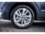 Volkswagen T-Cross Life Edition Inclusief €2000,- inruilvoordeel | 'App-Connect' draadloze smartphone integratie | Achterlichten LED | Afstandscontrolesysteem (Front Assist)