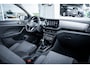 Volkswagen T-Cross Life Edition Inclusief €2000,- inruilvoordeel | 'App-Connect' draadloze smartphone integratie | Achterlichten LED | Afstandscontrolesysteem (Front Assist)