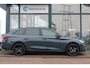 SEAT Leon Sportstourer 204PK FR Business - eHybrid | Achteruitrijcamera | Dakhemel uitgevoerd in zwart | Donker getinte ruiten achter (vanaf B-stijl)