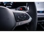 Volkswagen Passat Variant R-Line Edition - eHybrid Inclusief €2000,- inruilvoordeel | 'App-Connect' draadloze smartphone integratie | Afstandscontrolesysteem (Front Assist) | Automatische afstandsregeling (Adaptive Cruise Control)