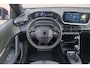 Peugeot 2008 1.2 PureTech 100pk Allure | App Connect | Keyless | Adaptive Cruise | Camera | Dodehoek | PDC