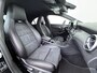 Mercedes-Benz CLA 180 AMG line | Trekhaak LED