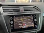 Volkswagen Tiguan 1.4TSI 150PK DSG R-LINE ORG. NL. - PANO - TREKH.