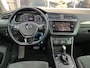 Volkswagen Tiguan 1.4TSI 150PK DSG R-LINE ORG. NL. - PANO - TREKH.