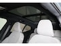 Volvo XC40 Recharge Twin Ultimate 78 kWh - Panorama/schuifdak - IntelliSafe Assist & Surround - 360º Camera - Harman/Kardon audio - Verwarmde voorstoelen & stuur - Parkeersensoren voor & achter - Elektr. bedienb. voorstoelen met geheugen links - Draadloze tel. lader - Warmtepomp - Extra getint glas - 19' LMV