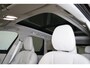 Volvo XC60 T8 Recharge AWD Ultra Dark - Panorama/schuifdak - IntelliSafe Assist & Surround - 360º Camera - Bowers & Wilkins audio - Adaptieve LED koplampen - Verwarmde voorstoelen, stuur & achterbank - Parkeersensoren voor & achter - Elektr. bedienb. voorstoelen met geheugen - Head up display - Draadloze tel. lader - Extra getint glas - 22' LMV