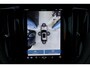 Volvo XC60 T8 Recharge AWD Ultra Dark - Panorama/schuifdak - IntelliSafe Assist & Surround - 360º Camera - Bowers & Wilkins audio - Adaptieve LED koplampen - Verwarmde voorstoelen, stuur & achterbank - Parkeersensoren voor & achter - Elektr. bedienb. voorstoelen met geheugen - Head up display - Draadloze tel. lader - Extra getint glas - 22' LMV
