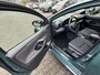 Toyota Yaris HYBRID 115 DYNAMIC COMFORT PACK NIEUW & DIRECT LEVERBAAR!!! STOEL/STUURVERW PARK-SENSOREN BLIND-SPOT APPLE/ANDROID KEYLESS 16" LM-VELGEN