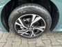 Toyota Yaris HYBRID 115 DYNAMIC COMFORT PACK NIEUW & DIRECT LEVERBAAR!!! STOEL/STUURVERW PARK-SENSOREN BLIND-SPOT APPLE/ANDROID KEYLESS 16" LM-VELGEN