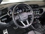 Audi Q3 45 TFSI e S edition 245 pk S-tronic | Navigatie | Parkeersensoren (Park assist) | Achteruitrijcamera | Adaptieve cruise control | Lederen bekleding | Elektr. voorstoelen | S-Line |