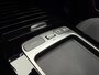 Mercedes-Benz A-klasse 180 Business Solution AMG | Night | Panoramaschuifdak | Sfeerverlichting | Achteruitrijcamera | MULTIBEAM LED | Stoelverwarming |