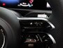 Mercedes-Benz A-klasse 250e Business Solution AMG | Panoramaschuifdak | Stoelverwarming | Achteruitrijcamera | MULTIBEAM LED |