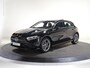 Mercedes-Benz A-klasse 250e Business Solution AMG | Panoramaschuifdak | Head-up display | Premium Plus | Stoelverwarming | 360° camera |