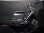 Mercedes-Benz A-klasse 250e Business Solution AMG | Panoramaschuifdak | Head-up display | Premium Plus | Stoelverwarming | 360° camera |
