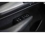 Volvo XC40 Recharge P8 AWD R-Design | Trekhaak | Harman Kardon Audio | Stoel-/Stuurverwarming | Panoramadak | 360° camera | Leder | BLIS |