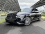 Mercedes-Benz E-klasse 300e Sport Edition | Night | Panoramaschuifdak | Premium Plus | Rijassistentiepakket Plus | Head-up display | Burmester |