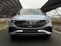 Mercedes-Benz EQB 250+ Business Solution AMG 71 kWh | Night | Panoramadak | Burmester | Memory stoelen | 360 camera | Sfeerverlichting |