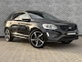 Volvo XC60 2.0 T5 FWD R-Design | Panoramadak | Standkachel | Bi-xenon koplampen | 20" velgen | Navigatie | Elektrische stoelverstelling | Stoelverwarming | Lederen sportstoelen | Voorruitverwarming | Volvo On Call |