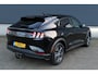 Ford Mustang Mach-E 75kWh 258pk I Technology Pack + I Handsfree Achterklep I 360 Camera I Trekhaak I 4-Seizoenbanden I Adaptive Cruise Control I Panoramadak I B&O Audio