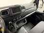 Renault Master T33 2.3 dCi 135PK L2H2 BPM VRIJ! Airco Cruise control Parkeersensoren Navigatie Trekhaak