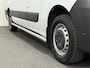 Renault Master T33 2.3 dCi 135PK L2H2 BPM VRIJ! Airco Cruise control Parkeersensoren Navigatie Trekhaak