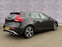 Volvo V40 2.0 T4 Business Sport | Trekhaak | Stoelverwarming | Climate Control | 17" Lichtmetalen Velgen | Parkeersensoren |