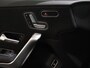 Mercedes-Benz A-klasse 250e Business Solution AMG | Panoramaschuifdak | Premium Plus | Head-up display | Dodehoekassistent |