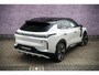 Lynk & Co 08 1.5 More | Actieradius gecombineerd 1100 km | Elektrische massage- & ventilatiestoelen met geheugen | Stoelverwarming voor & achter | Panoramadak | Apple CarPlay/Android Auto | 23 Harman Kardon speakers | Adaptive Cruise Control | 200 KM RANGE OP STROOM |