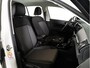 Volkswagen T-Cross Life Edition 1.0 70 kW / 95 pk TSI SUV 5 versn. Ha Trekhaak | Parkeersensoren | 17 Inch | Apple Carplay - Android Auto | Keyless | DAB