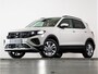 Volkswagen T-Cross Life Edition 1.0 70 kW / 95 pk TSI SUV 5 versn. Ha Trekhaak | Parkeersensoren | 17 Inch | Apple Carplay - Android Auto | Keyless | DAB
