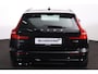 Volvo V60 T6 Recharge AWD Plus Dark - IntelliSafe Assist & Surround - 360º Camera - Harman/Kardon audio - Verwarmde voorstoelen, stuur & achterbank - Parkeersensoren voor & achter - Elektr. bedienb. voorstoelen met geheugen - Elektr. inklapbare trekhaak - 18' LMV