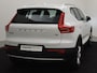 Volvo XC40 T2 AUT(8) MOMENTUM NAVI BLUETOOTH PARK ASSIST CAMERA