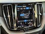 Volvo XC60 2.0 Recharge T6 AWD R-Design | Luchtvering | Panoramadak | Adaptive cruise control | Harman Kardon audio | Actieve LED koplampen | 21" velgen | Stoel- en stuurverwarming | Elektrische stoelverstelling |