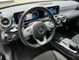 Mercedes-Benz A-klasse 250 e AMG Line / Pano / Navigatie / App connect / Camera / Parkeersensoren V+A / Stoelverwarming /