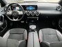 Mercedes-Benz A-klasse 250 e AMG Line / Pano / Navigatie / App connect / Camera / Parkeersensoren V+A / Stoelverwarming /