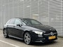 Mercedes-Benz A-klasse 250 e AMG Line / Pano / Navigatie / App connect / Camera / Parkeersensoren V+A / Stoelverwarming /
