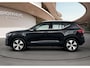 Volvo XC40 T4 Recharge Inscription | Harman en Kardon | Blis | Leder bekleding | Stoel + Stuurverwarming | Keyless Entry + Start | PDC V+A en Camera | Adaptive Cruiscontrol |
