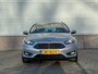 Ford Focus Wagon 125 pk Titanium | Climate Control | Parkeersensoren Voor + Achter | Lage km Stand | All Seasons