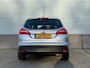 Ford Focus Wagon 125 pk Titanium | Climate Control | Parkeersensoren Voor + Achter | Lage km Stand | All Seasons