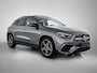 Mercedes-Benz GLA 180 Business Solution AMG | Trekhaak | MULTIBEAM LED | Nightpakket | Panoramaschuifdak | Smartphone Integratie | Keyless-Go comfortpakket | EASY PACK achterklep |