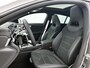 Mercedes-Benz CLA Shooting Brake 180 Business Solution AMG | AMG Line Plus pakket | Head-up Display | Panoramaschuifdak | Augmented Reality navigatie | Memorypakket | Multibeam LED | 19 inch AMG velgen | 360°-camera |