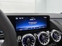 Mercedes-Benz B-klasse 180 Business Solution AMG | Nightpakket | Smartphone integratie | Panoramaschuifdak | Stoelverwarming voor | EASY PACK achterklep | Keyless-Go comfortpakket | MULTIBEAM LED |