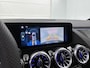 Mercedes-Benz B-klasse 180 Business Solution AMG | Nightpakket | Smartphone integratie | Panoramaschuifdak | Stoelverwarming voor | EASY PACK achterklep | Keyless-Go comfortpakket | MULTIBEAM LED |